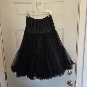 Tatyana Crinolin  size M-L